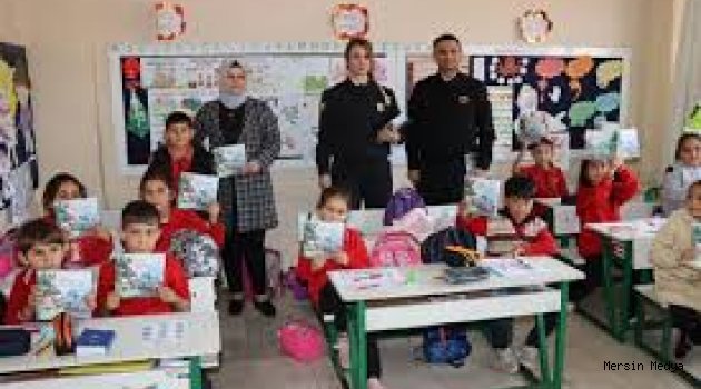 MERSİN İL JANDARMADAN ÖĞRENCİLERE TRAFİK VE ASAYİŞ EĞİTİMİ